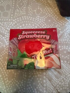 Sunny Days Squeezy strawberry squishy Sensory Toy -NWT